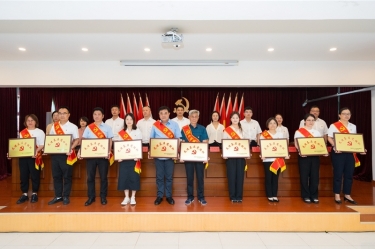 捷報傳喜 黨建領航 | 景興紙業黨委獲得多項榮譽