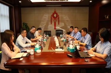 中國進出口銀行浙江省分行行長彭豪一行蒞臨景興紙業開展銀企高層會談活動